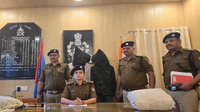 लिव इन पार्टनर ने की दोस्त के साथ मिलकर युवती क हत्या, दो आरोपी गिरफ्तार लिव इन पार्टनर ने की दोस्त के साथ मिलकर युवती क हत्या, दो आरोपी गिरफ्तार