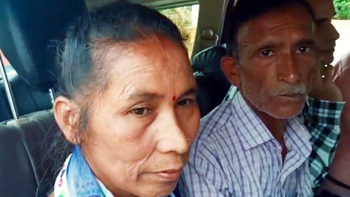 राहुल गांधी से मिले अंकिता भंडारी के माता-पिता Ankita Bhandari parents met Rahul Gandhi in Delhi