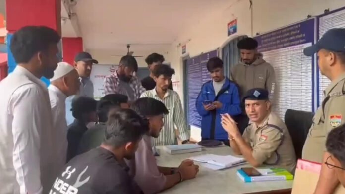 दो गुटों में विवाद के बाद भाजपा युवा मोर्चा के नेता की गाड़ी में तोड़फोड़